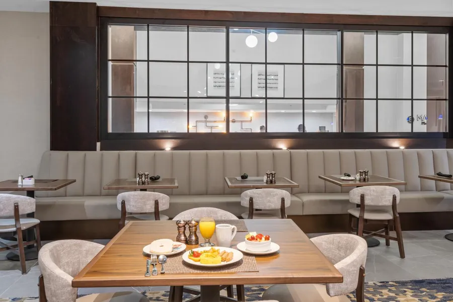 DoubleTree by Hilton South Charlotte Tyvola hotel detail image 2