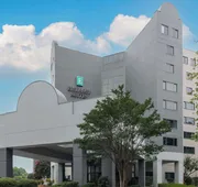 Embassy Suites Hotel Charlotte hotel detail image 4