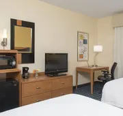 Fairfield Inn & Suites Bloomington hotel detail image 5