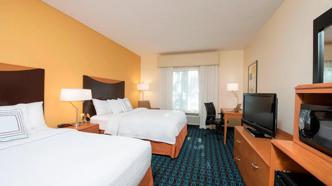 Fairfield Inn & Suites by Marriott Bloomington hotel detail image 2
