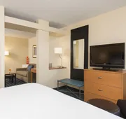 Fairfield Inn & Suites by Marriott Bloomington hotel detail image 3