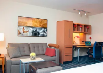 TownePlace Suites by Marriott Indianapolis Park 100 hotel thumbnail 3