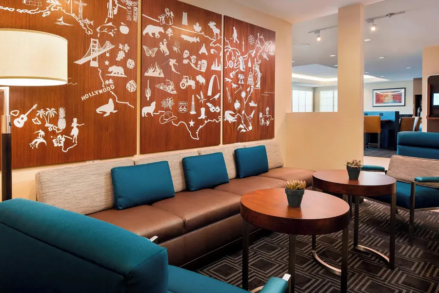 TownePlace Suites by Marriott San Diego Vista hotel detail image 2