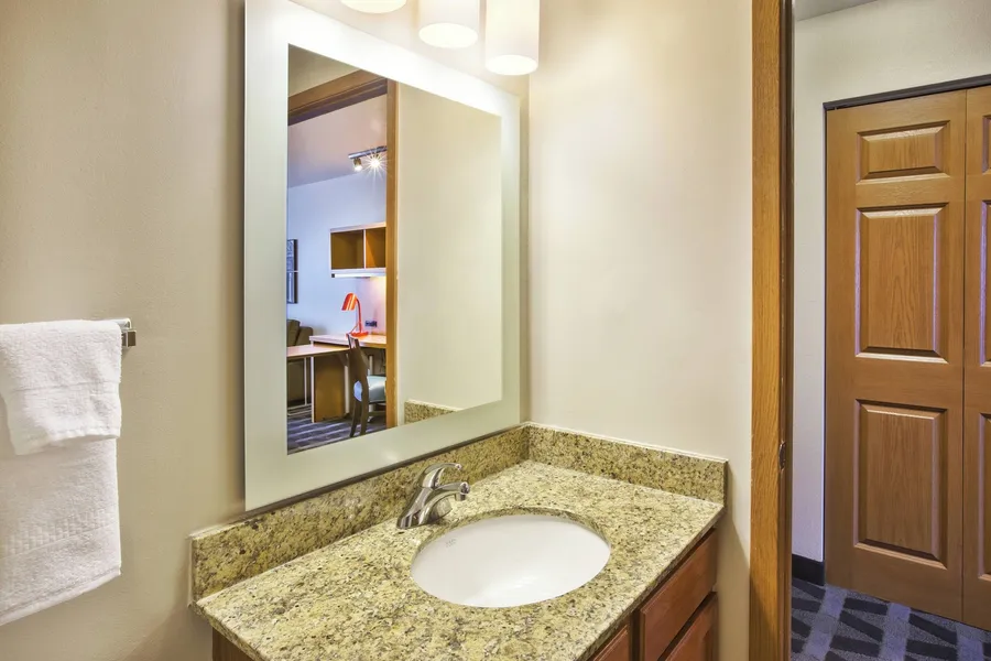 TownePlace Suites by Marriott Detroit Dearborn hotel detail image 6