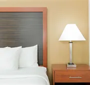 La Quinta Inn & Suites by Wyndham Midwest City - Tinker AFB hotel detail image 4