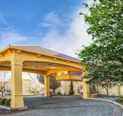 La Quinta Inn & Suites by Wyndham Colorado Springs South AP hotel detail image 4