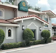 La Quinta Inn by Wyndham Dallas Uptown hotel detail image 4