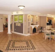 La Quinta Inn by Wyndham Kansas City Lenexa hotel detail image 4