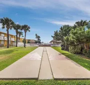 Quality Inn & Suites Corpus Christi Beachside hotel detail image 4