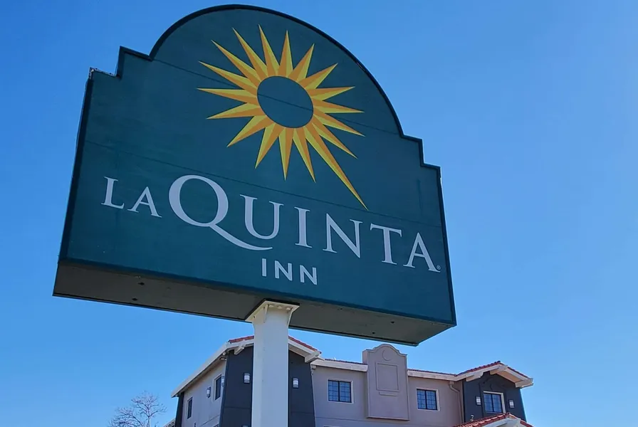 La Quinta Inn by Wyndham Albuquerque Airport hotel detail image 2