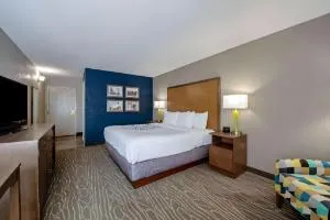Comfort Inn & Suites Tipp City Dayton North I-75 hotel detail image 2