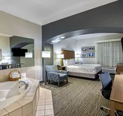 La Quinta Inn & Suites by Wyndham Manteca - Ripon hotel detail image 7