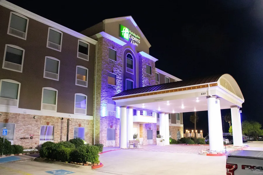 Holiday Inn Express Hotel & Suites Corpus Christi-Portland by IHG hotel detail image 2