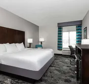 La Quinta Inn & Suites by Wyndham Columbus - Edinburgh hotel detail image 7