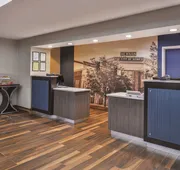 La Quinta Inn & Suites by Wyndham Atlanta South - Newnan hotel detail image 3
