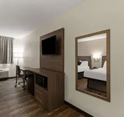 Red Lion Inn & Suites Caseyville hotel detail image 7
