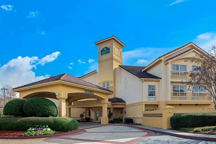 La Quinta Inn & Suites by Wyndham Macon hotel detail image 6