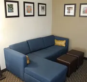 Comfort Inn & Suites Near Six Flags & Medical Center hotel detail image 7