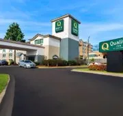 Quality Inn Memphis Northeast Near I-40 hotel detail image 7