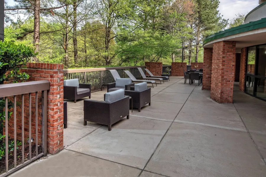 Courtyard by Marriott Memphis Germantown hotel detail image 2