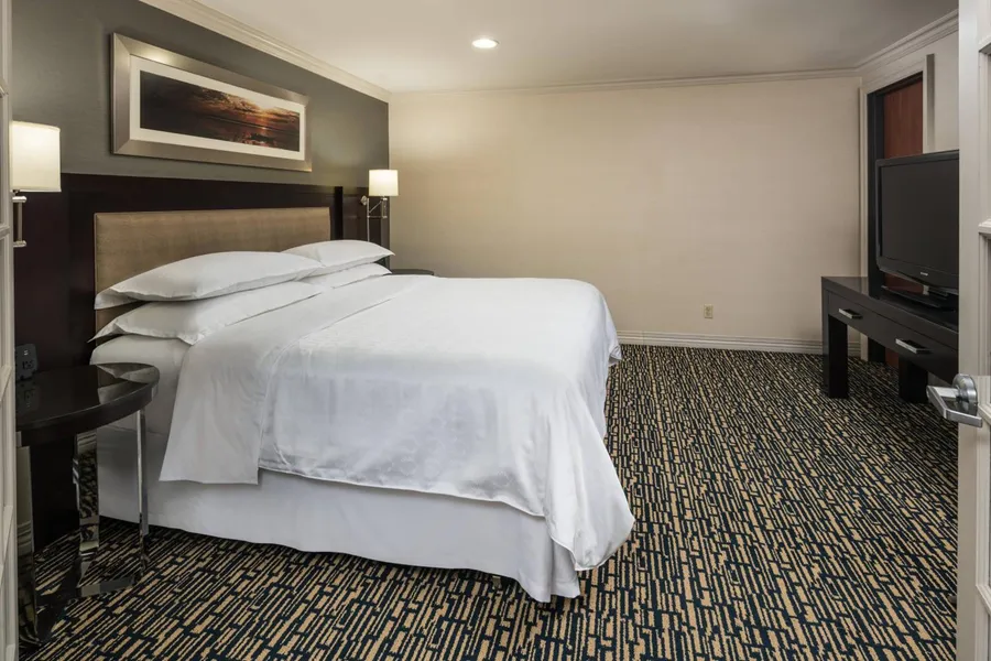 Sheraton Salt Lake City Hotel hotel detail image 6