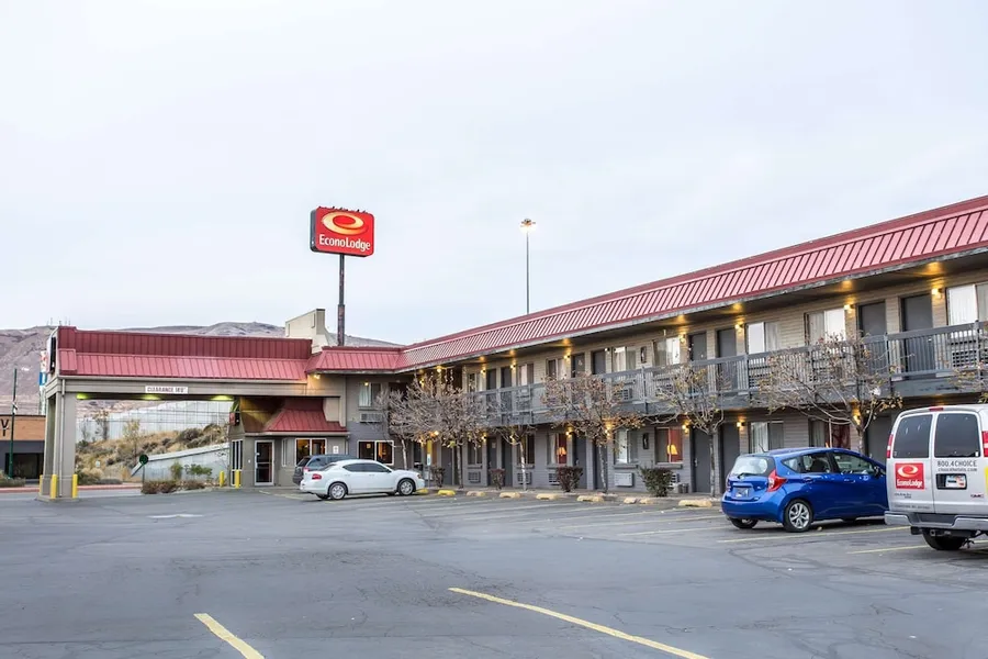 Econo Lodge Downtown hotel detail image 6