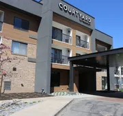 Courtyard by Marriott Layton hotel detail image 3