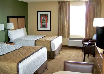 Extended Stay America Suites - Kansas City - Country Club Plaza hotel thumbnail 5