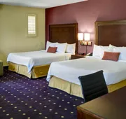 Courtyard by Marriott Kansas City Country Club Plaza hotel detail image 4