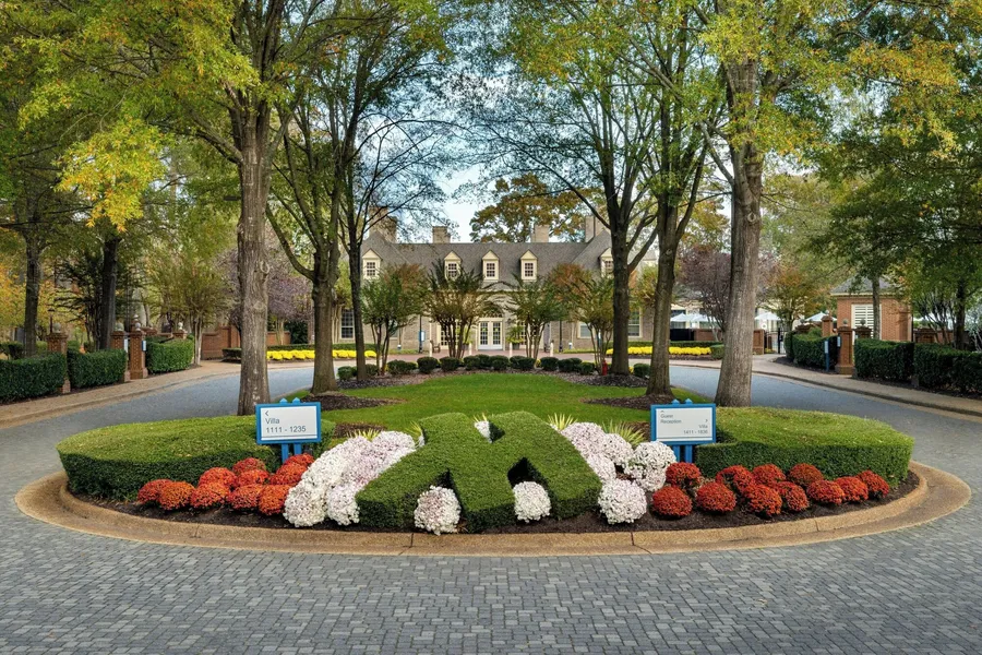 Marriott's Manor Club at Ford's Colony hotel detail image 2