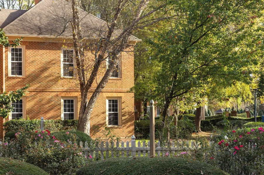 Marriott's Manor Club at Ford's Colony hotel detail image 6