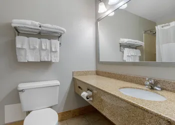 Spark by Hilton Outer Banks Kill Devil Hills hotel thumbnail 5