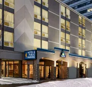 Days Inn by Wyndham Edmonton Downtown hotel detail image 3