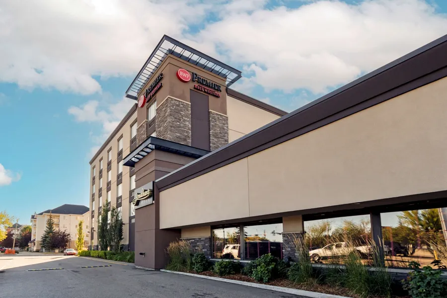 Best Western Premier Denham Inn & Suites hotel detail image 2