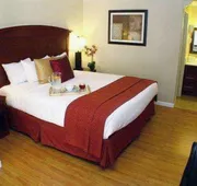 Quality Inn & Suites, Santa Cruz Mountains hotel detail image 3
