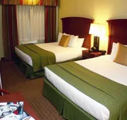 Quality Inn & Suites, Santa Cruz Mountains hotel detail image 4