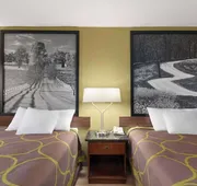 Super 8 by Wyndham Fort Mitchell Cincinnati Area hotel detail image 7