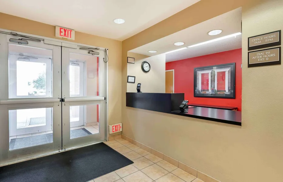 Extended Stay America Suites Cincinnati Blue Ash Kenwood Rd hotel detail image 6
