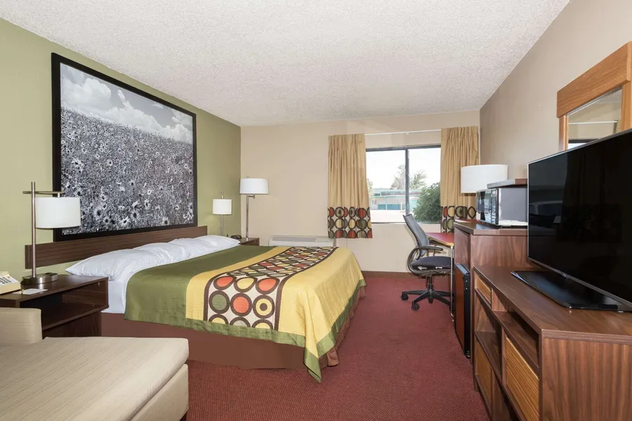Super 8 by Wyndham Sterling CO hotel detail image 6