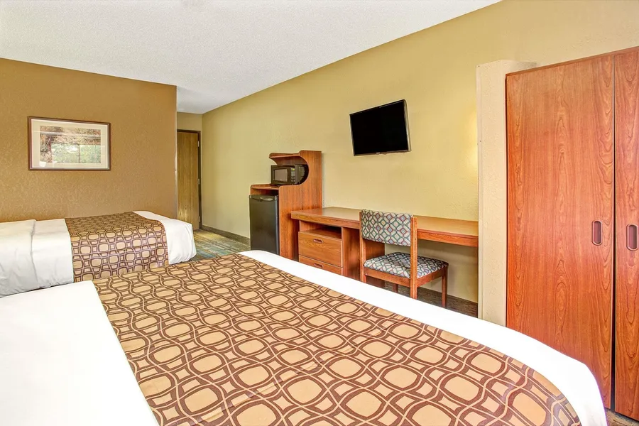 Microtel Inn & Suites by Wyndham Mason/Kings Island hotel detail image 6