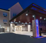 Holiday Inn Express & Suites Columbus Airport East by IHG hotel detail image 3