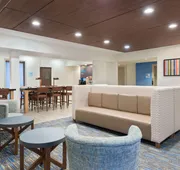 Holiday Inn Express & Suites Columbus Airport East by IHG hotel detail image 4