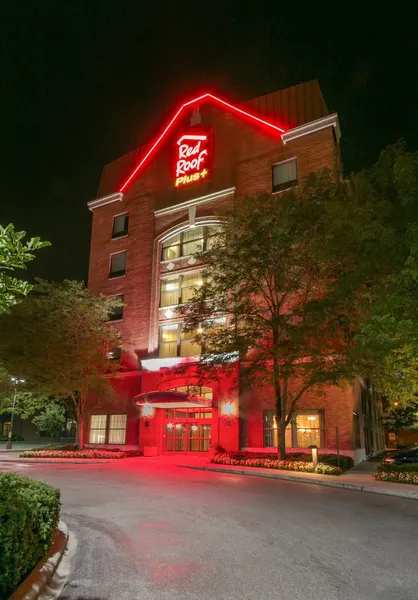 Red Roof Inn PLUS+ Columbus Downtown-Convention Center hotel detail image 2
