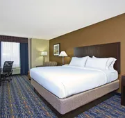 Holiday Inn Express Hotel & Suites Pittsburgh West Mifflin by IHG hotel detail image 7