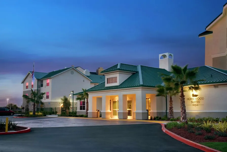 Homewood Suites By Hilton Sacramento Airport - Natomas hotel detail image 2