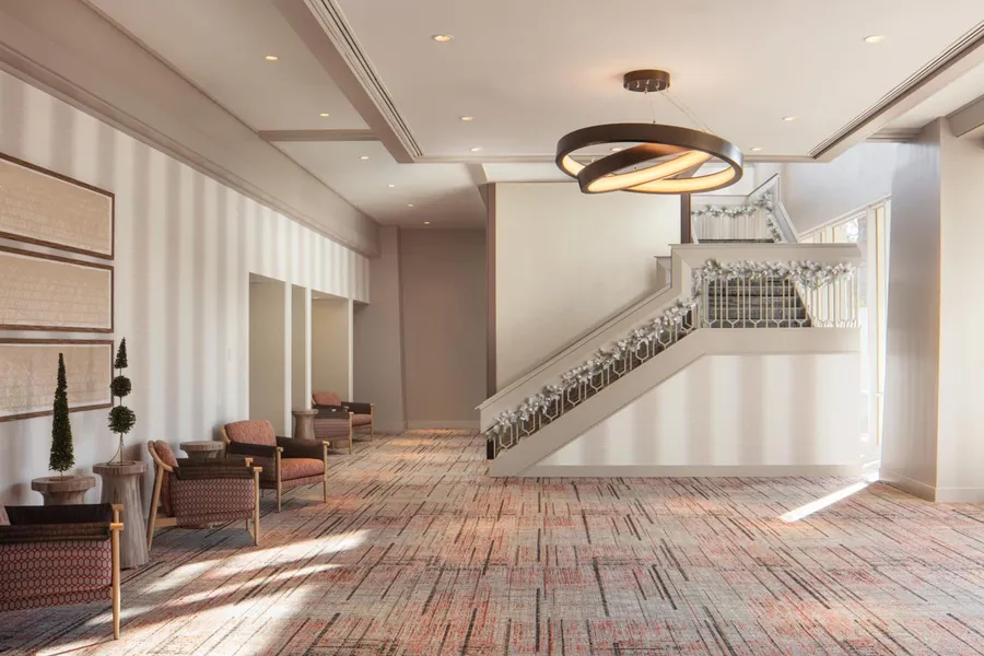 DoubleTree by Hilton Sacramento hotel detail image 2
