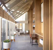 DoubleTree by Hilton Sacramento hotel detail image 3