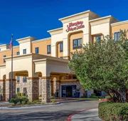 Hampton Inn & Suites Sacramento-Elk Grove Laguna I-5 hotel detail image 3
