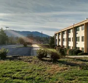 Ramada by Wyndham Asheville Southeast hotel detail image 7