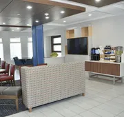 Holiday Inn Express® Windsor Sonoma Wine Country by IHG hotel detail image 4